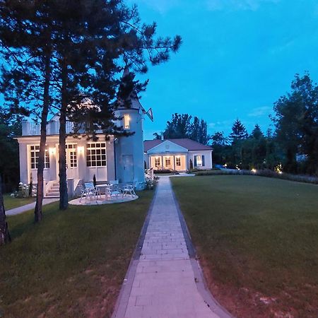 Schieszl Villa Zamárdi Εξωτερικό φωτογραφία